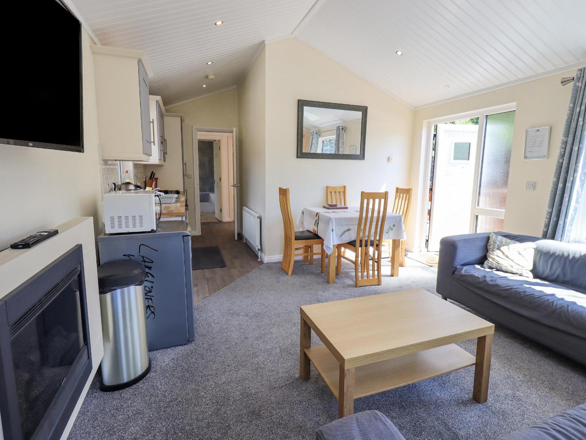 ווינדרמר Robin View Lodge מראה חיצוני תמונה